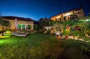 Apartments and Rooms Villa Dea